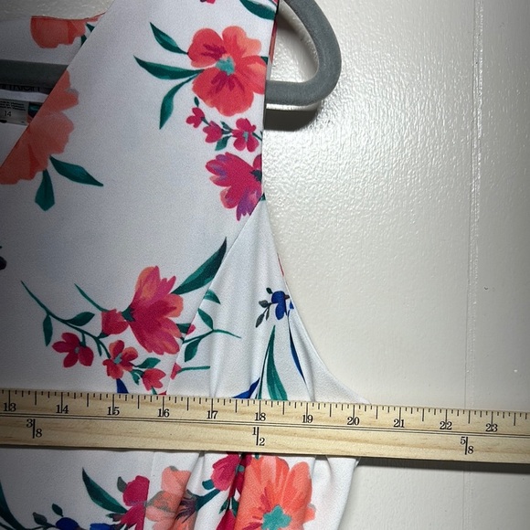 Calvin Klein Red and Pink Sleeveless Maxi Dress - Picture 6 of 15